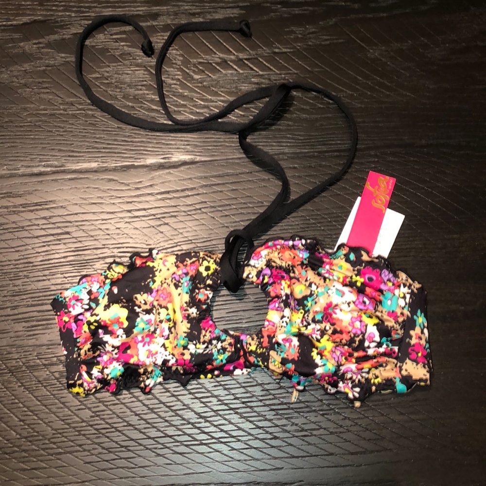 Sofia by vix bikini top